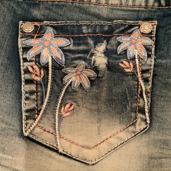 Grace In LA SHORTS Denim Jean 27 BRAND New Distressed Patches Surf Cut Offs Boho - Picture 7 of 13